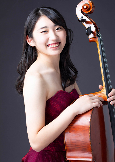 村上真璃南